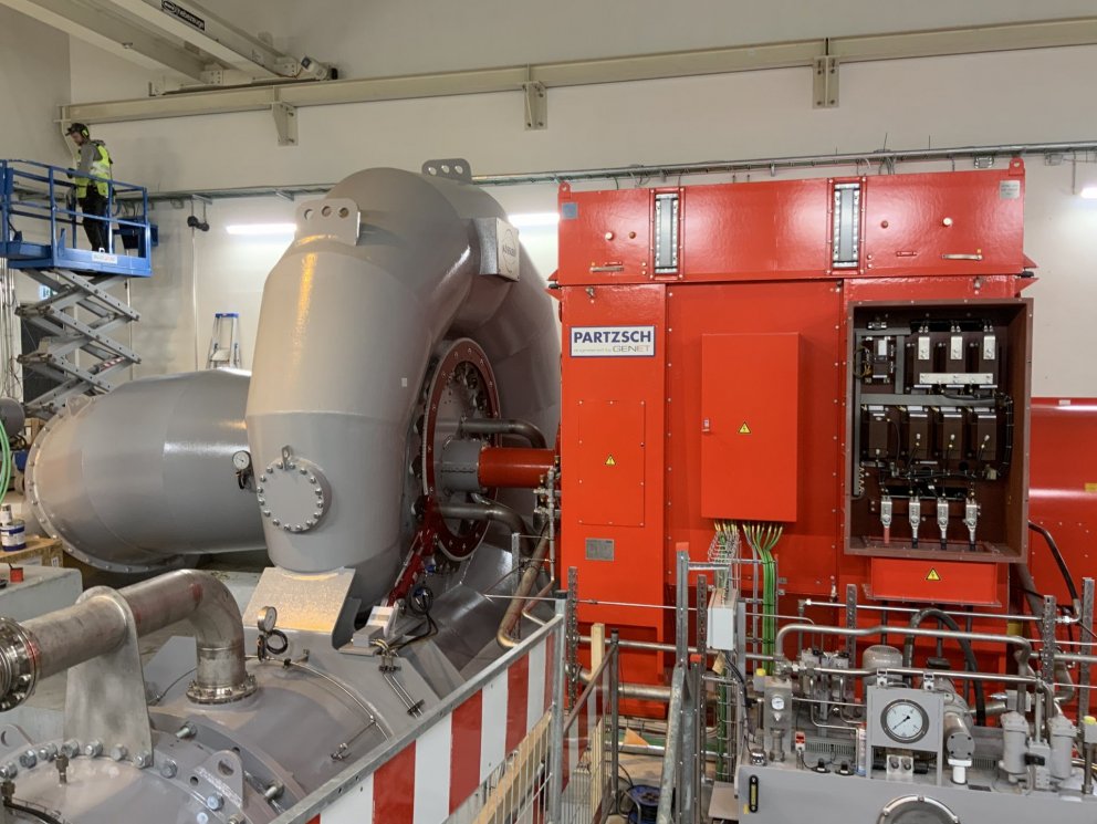 Rafali og snigill Brúarvirkjunar