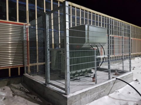 Smá saman eykst álag á gagnaverinu.